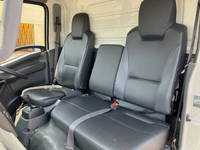 いすゞエルフアルミバン小型（2t・3t）[写真30]