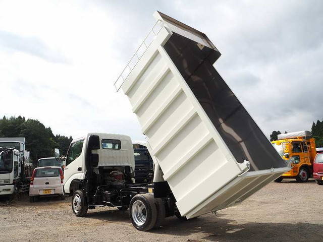 トヨタその他の車種深ダンプ（土砂禁ダンプ）小型（2t・3t）[写真02]