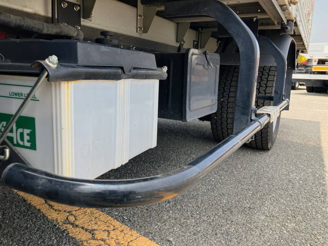 日野デュトロアルミバン小型（2t・3t）[写真20]