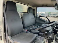 日野デュトロアルミバン小型（2t・3t）[写真32]