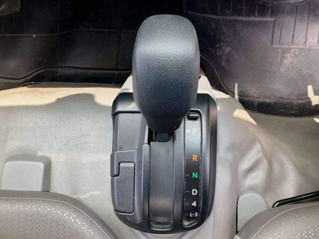 日野デュトロアルミバン小型（2t・3t）[写真36]