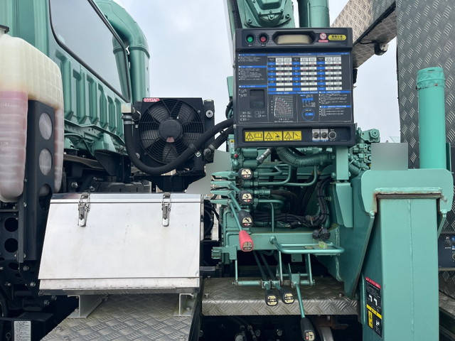 三菱ふそうスーパーグレートトレーラーヘッド（トラクターヘッド）大型（10t）[写真15]