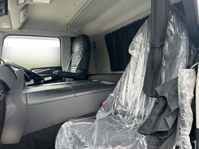 三菱ふそうスーパーグレートトレーラーヘッド（トラクターヘッド）大型（10t）[写真33]