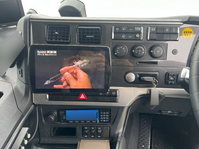 三菱ふそうスーパーグレートトレーラーヘッド（トラクターヘッド）大型（10t）[写真37]