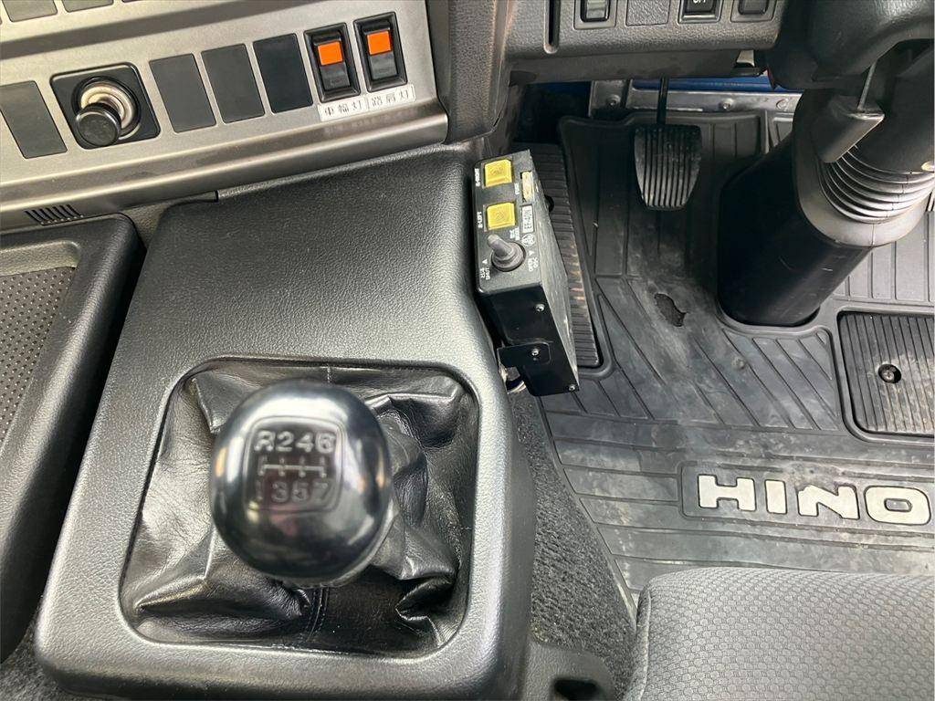 日野プロフィア深ダンプ（土砂禁ダンプ）大型（10t）[写真23]