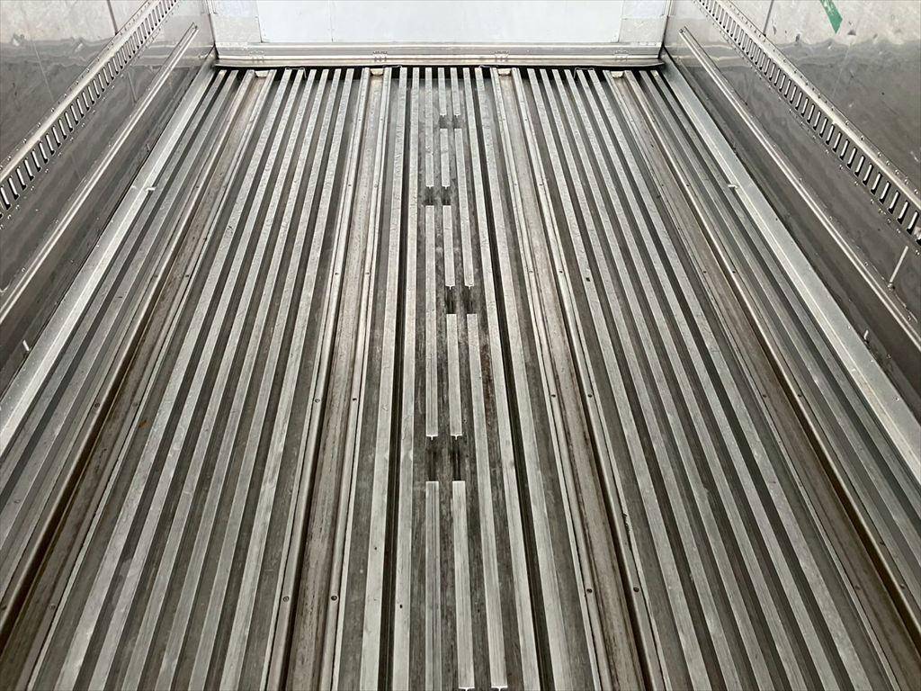 その他のメーカーその他の車種冷蔵冷凍トレーラー大型（10t）[写真10]