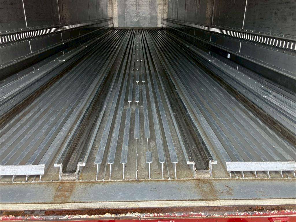 その他のメーカーその他の車種冷蔵冷凍トレーラー大型（10t）[写真06]