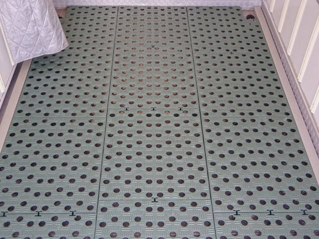 日野デュトロ冷凍車（冷蔵車）小型（2t・3t）[写真10]