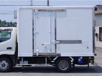 日野デュトロ冷凍車（冷蔵車）小型（2t・3t）[写真21]