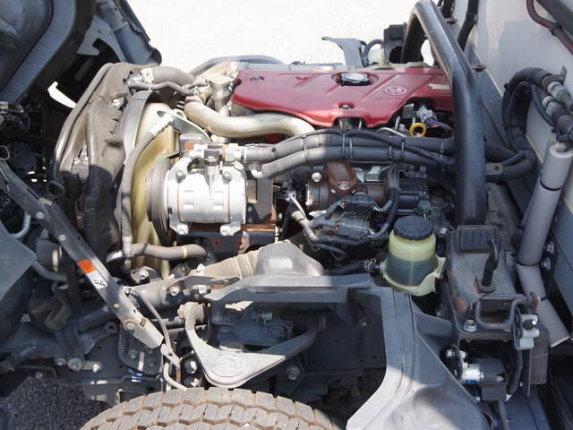 日野デュトロ冷凍車（冷蔵車）小型（2t・3t）[写真26]