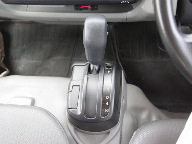 日野デュトロ冷凍車（冷蔵車）小型（2t・3t）[写真31]