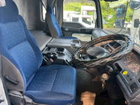 いすゞギガトレーラーヘッド（トラクターヘッド）大型（10t）[写真31]