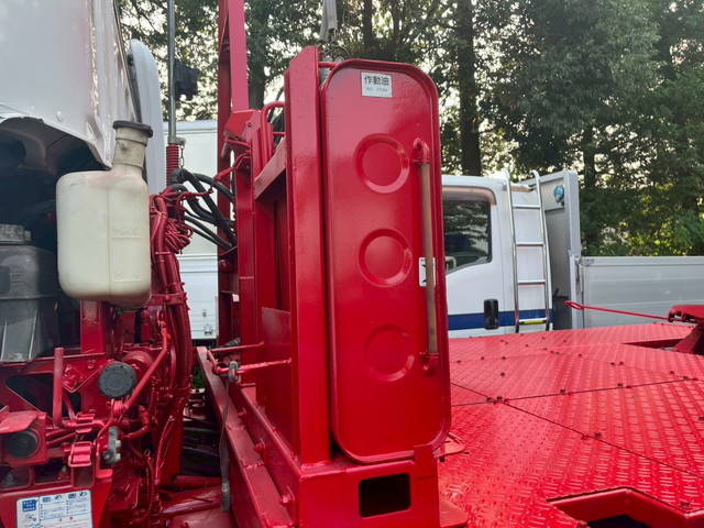 いすゞギガトレーラーヘッド（トラクターヘッド）大型（10t）[写真05]