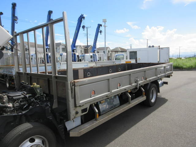 三菱ふそうキャンター平ボディ小型（2t・3t）[写真21]