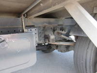 三菱ふそうキャンター平ボディ小型（2t・3t）[写真08]