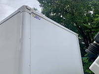 いすゞエルフパネルバン小型（2t・3t）[写真12]