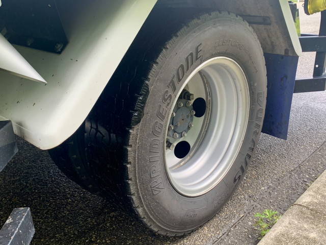 いすゞエルフパネルバン小型（2t・3t）[写真28]