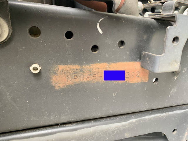 いすゞエルフパネルバン小型（2t・3t）[写真32]