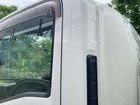 いすゞエルフパネルバン小型（2t・3t）[写真40]