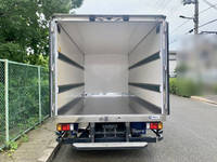 いすゞエルフパネルバン小型（2t・3t）[写真08]