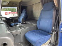 いすゞギガ汚泥吸引車大型（10t）[写真33]