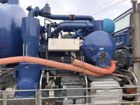 いすゞギガ汚泥吸引車大型（10t）[写真12]