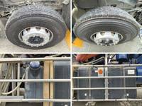 いすゞギガ汚泥吸引車大型（10t）[写真23]