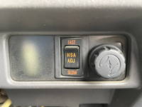 いすゞギガ汚泥吸引車大型（10t）[写真40]