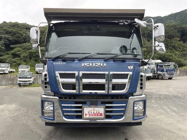 いすゞギガ汚泥吸引車大型（10t）[写真06]