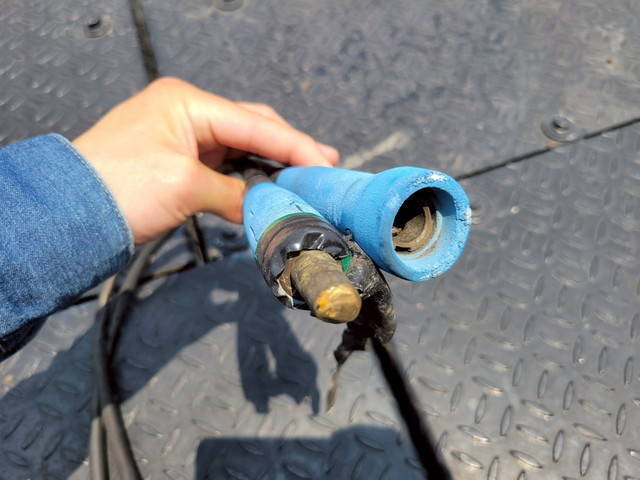 日野プロフィアトレーラーヘッド（トラクターヘッド）大型（10t）[写真12]