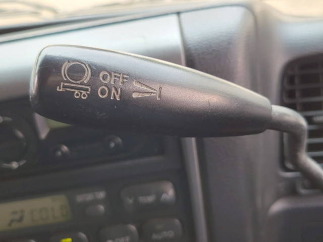 日野プロフィアトレーラーヘッド（トラクターヘッド）大型（10t）[写真25]