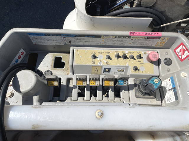 日野デュトロ高所作業車小型（2t・3t）[写真13]