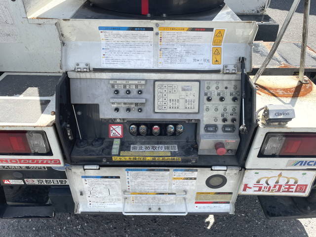 日野デュトロ高所作業車小型（2t・3t）[写真15]