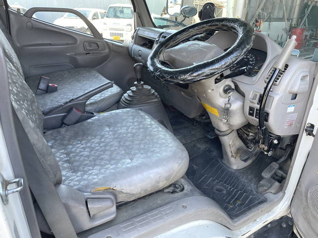 日野デュトロ高所作業車小型（2t・3t）[写真34]