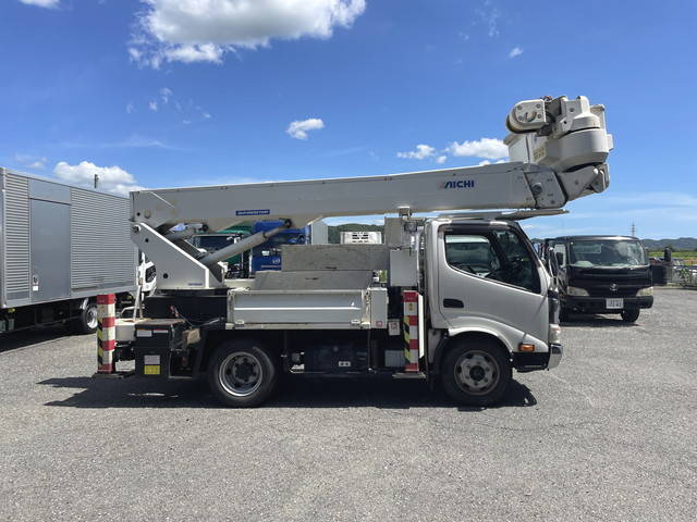 日野デュトロ高所作業車小型（2t・3t）[写真06]