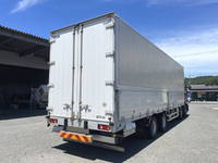 UDトラックスクオンアルミウイング大型（10t）[写真02]