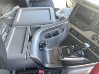 UDトラックスクオンアルミウイング大型（10t）[写真35]