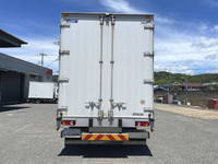 UDトラックスクオンアルミウイング大型（10t）[写真09]