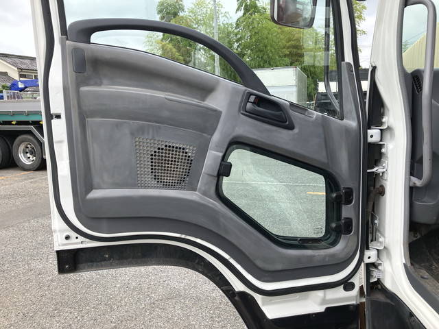 いすゞフォワードセルフクレーン4段中型（4t）[写真29]