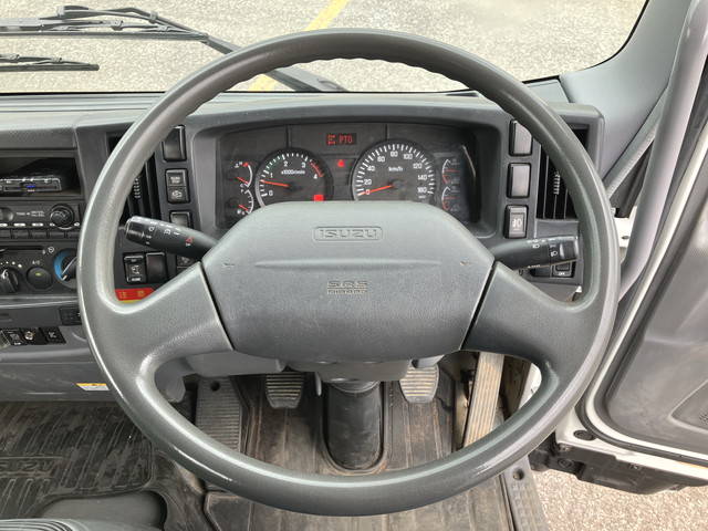 いすゞフォワードセルフクレーン4段中型（4t）[写真36]