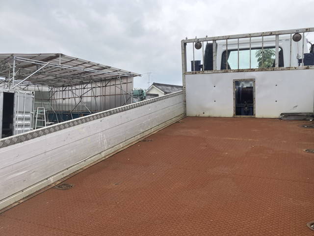 三菱ふそうファイターセルフローダー中型（4t）[写真13]