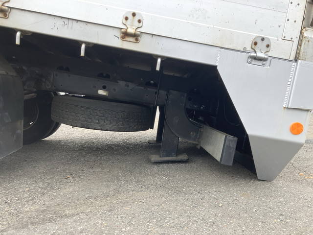 三菱ふそうファイターセルフローダー中型（4t）[写真16]