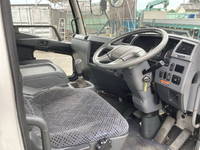 三菱ふそうファイターセルフローダー中型（4t）[写真37]