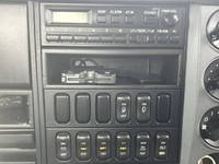 三菱ふそうファイターセルフローダー中型（4t）[写真38]