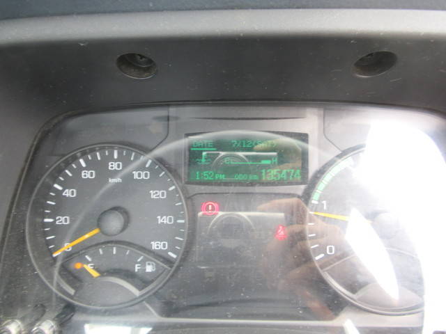 三菱ふそうキャンター平ボディ小型（2t・3t）[写真12]