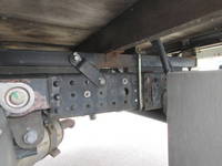 三菱ふそうキャンター平ボディ小型（2t・3t）[写真28]