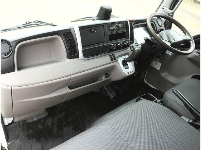 三菱ふそうキャンターダンプ小型（2t・3t）[写真16]