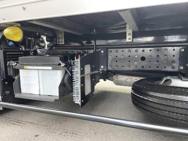 日産アトラスアルミバン小型（2t・3t）[写真14]