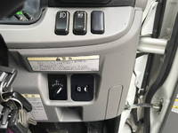 日産アトラスアルミバン小型（2t・3t）[写真32]