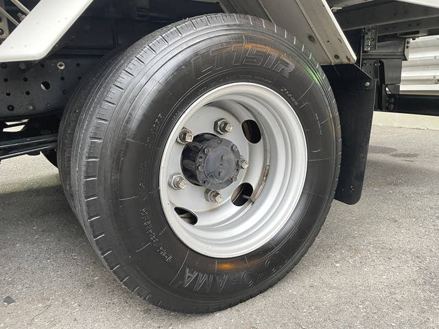 日産アトラスアルミバン小型（2t・3t）[写真38]